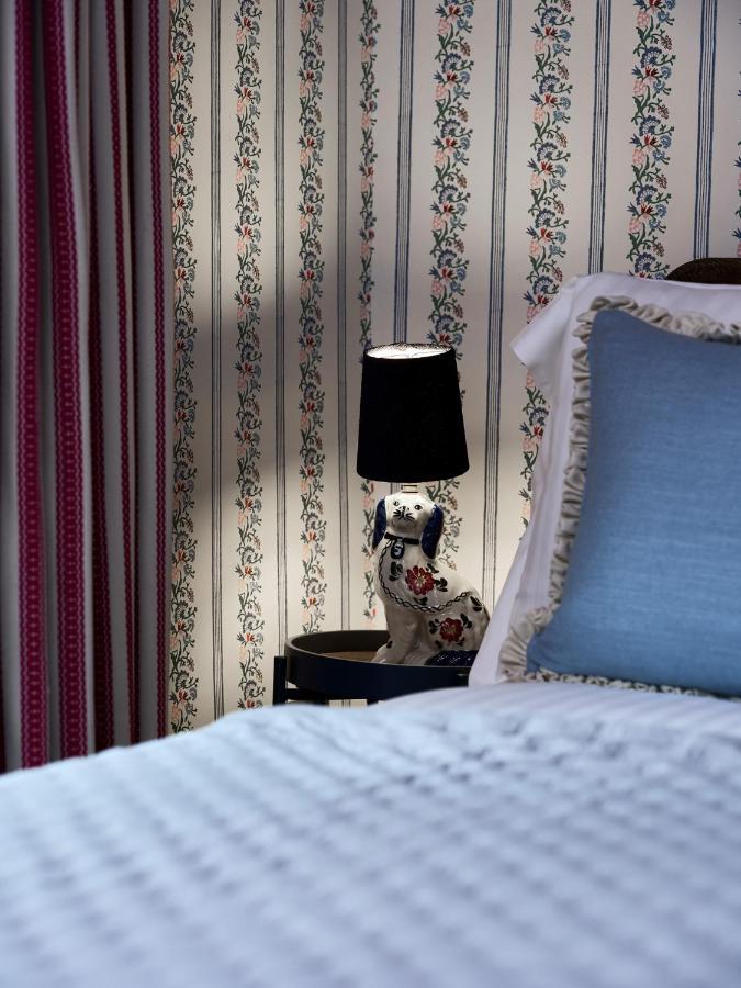 Townhouse Suites- Abbey Row Malmesbury Esterno foto