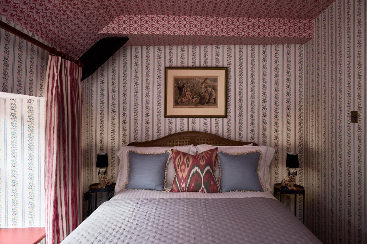 Townhouse Suites- Abbey Row Malmesbury Esterno foto