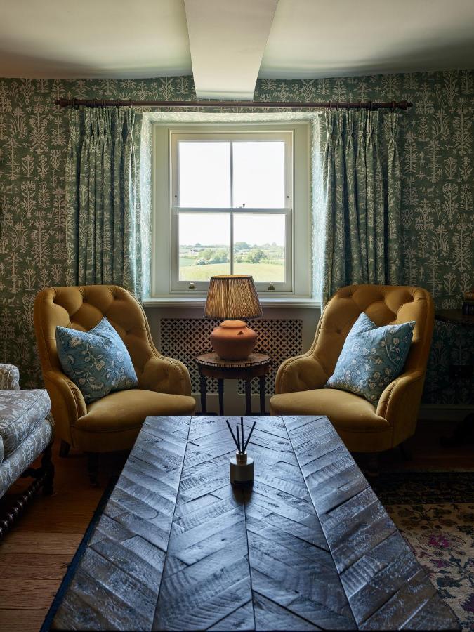 Townhouse Suites- Abbey Row Malmesbury Esterno foto